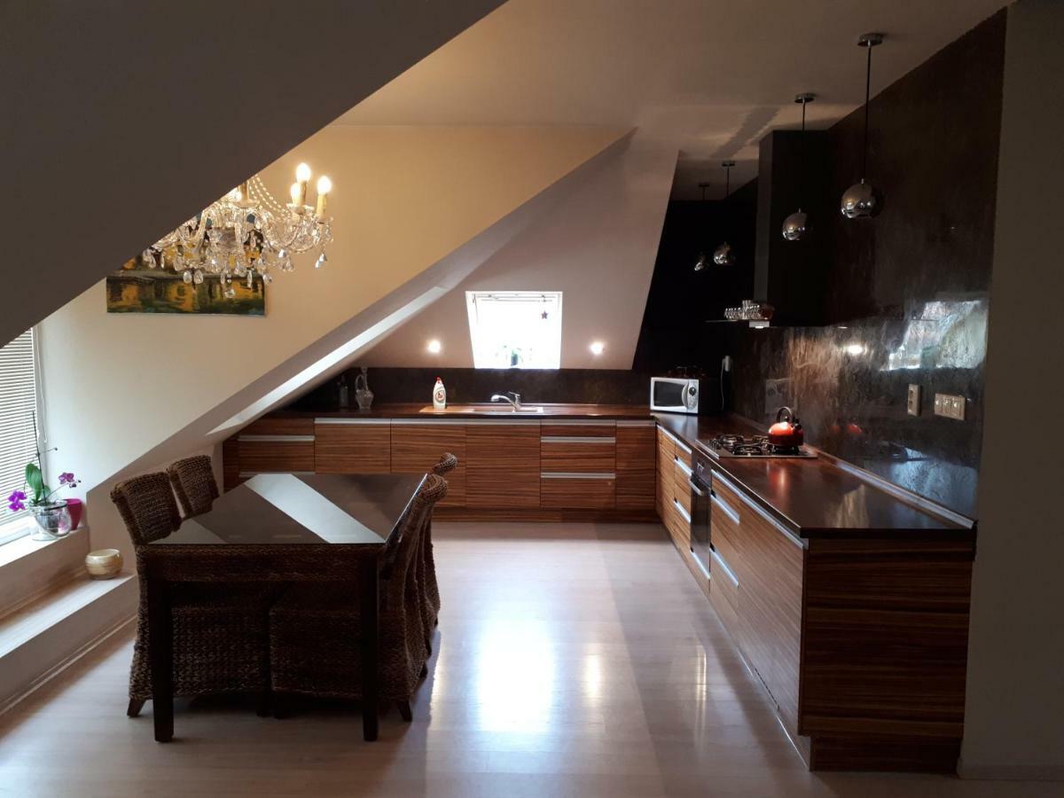 Utulny Apartman V Bratislava 15 מראה חיצוני תמונה