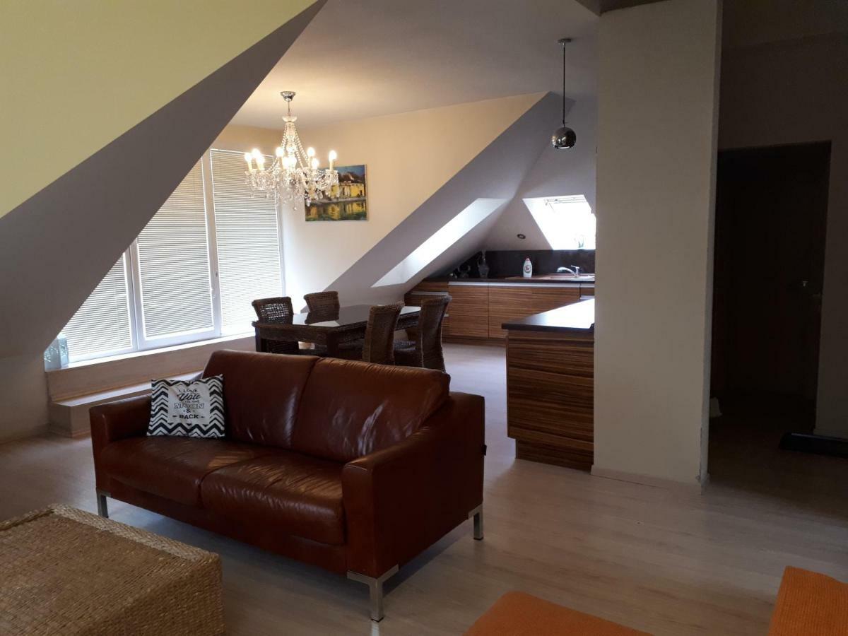 Utulny Apartman V Bratislava 15 מראה חיצוני תמונה