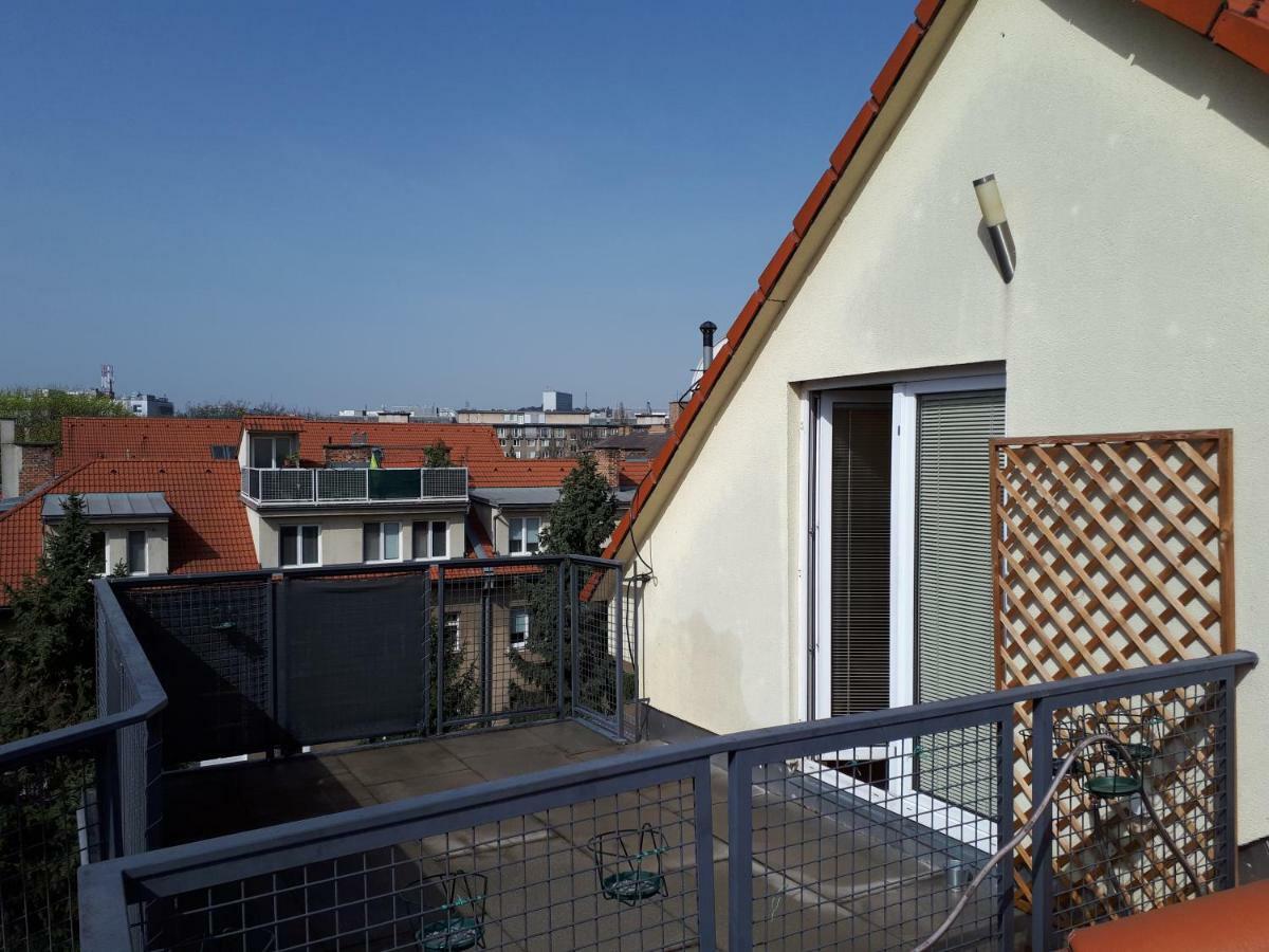 Utulny Apartman V Bratislava 15 מראה חיצוני תמונה